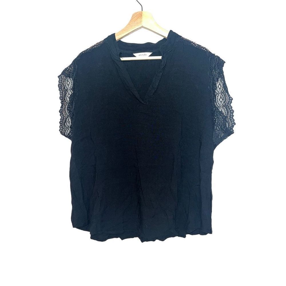Amaryllis split v-neck lace cap sleeve blouse 2X